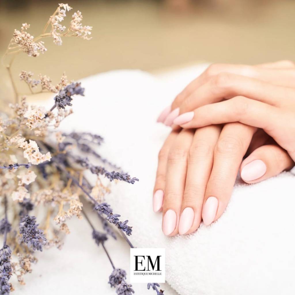 Storia della manicure